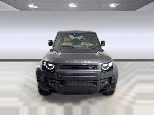 2026 Land Rover Defender P400 X-Dynamic SE