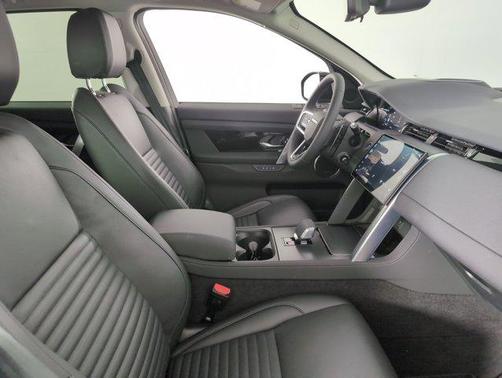 2024 Land Rover Discovery Sport Core S