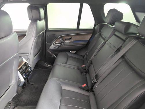 2023 Land Rover Range Rover P400 SE
