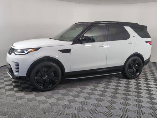 2025 Land Rover Discovery P360 Dynamic SE