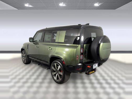 2026 Land Rover Defender P400 X