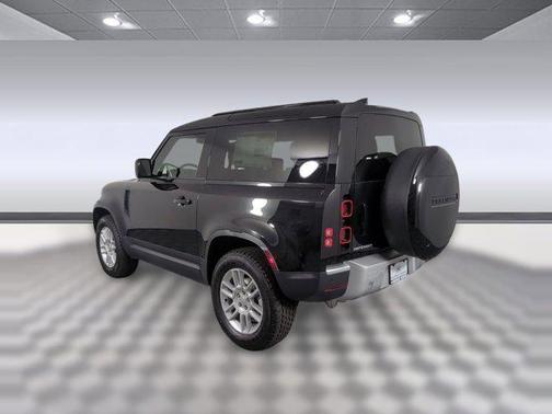 2025 Land Rover Defender 90 P300 S