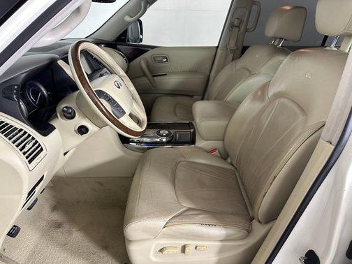 2014 INFINITI QX80 Base