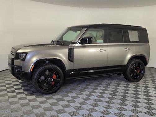 2025 Land Rover Defender 110 P400 X