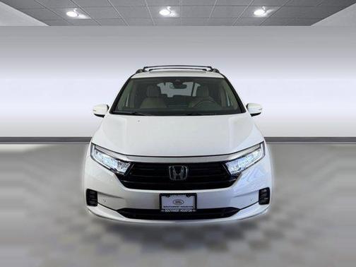 Platinum White Pearl 2024 Honda Odyssey Elite