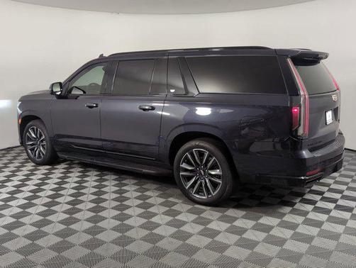2022 Cadillac Escalade ESV Sport