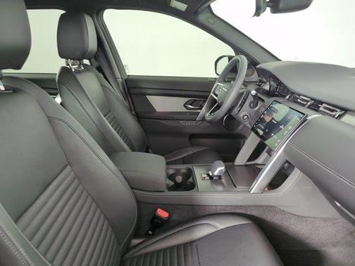 2024 Land Rover Discovery Sport Dynamic SE