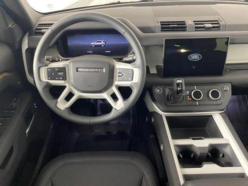 2025 Land Rover Defender 110 P300