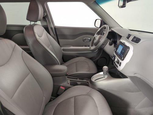 2017 Kia Soul EV +