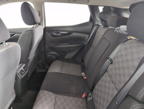 2020 Nissan Rogue Sport SV
