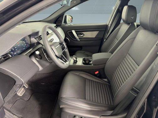 2026 Land Rover Discovery Sport Landmark