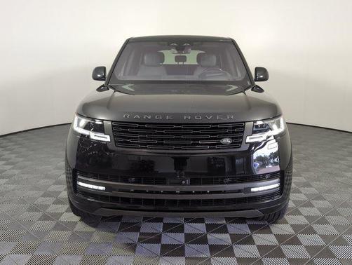 2023 Land Rover Range Rover P530 SE