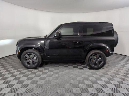 2025 Land Rover Defender 90 P400 X-Dynamic SE