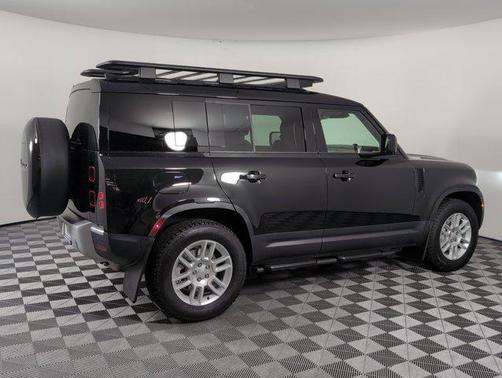 2025 Land Rover Defender 110 P300