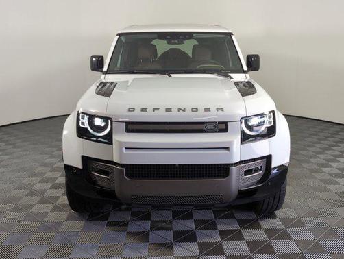 2025 Land Rover Defender 110 P500 X-Dynamic SE