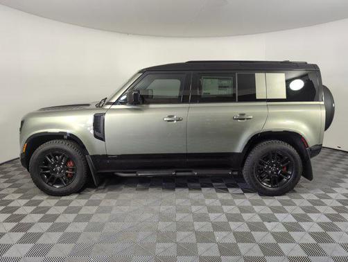 2025 Land Rover Defender 110 P400 X