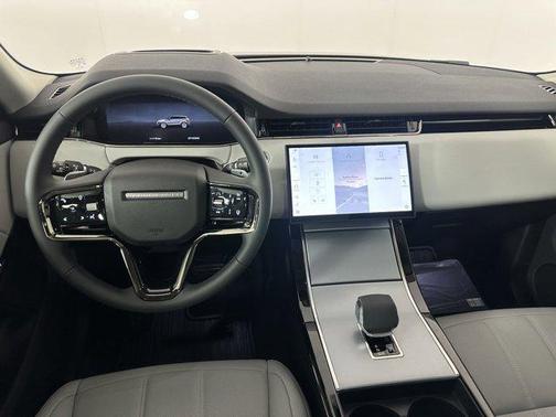 2025 Land Rover Range Rover Evoque Core S