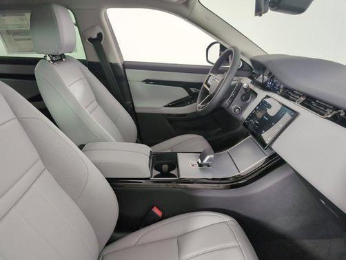 2025 Land Rover Range Rover Evoque Core S
