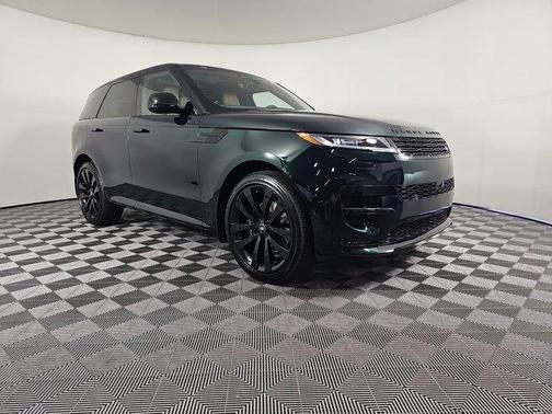 2025 Land Rover Range Rover Sport SE