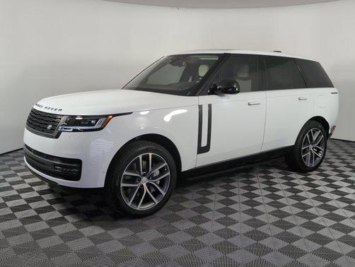 2025 Land Rover Range Rover P550e SE