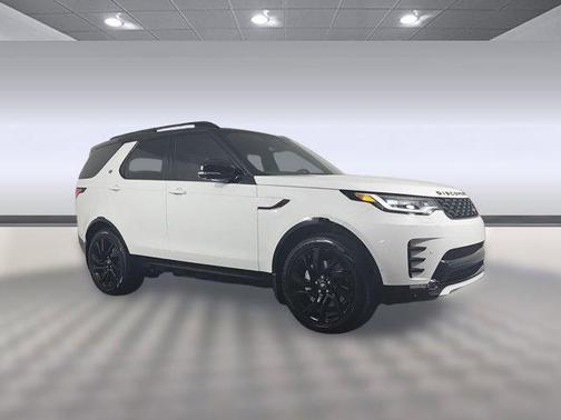 2025 Land Rover Discovery P300 Dynamic SE