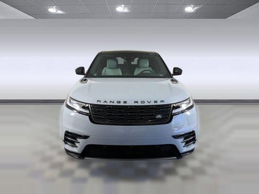 Arroios Grey Metallic 2026 Land Rover Range Rover Velar P250 SE R-Dynamic