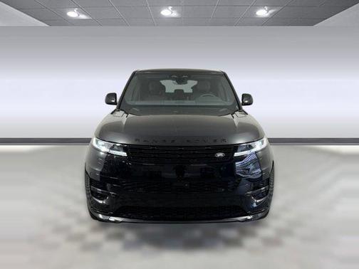 Santorini Black Metallic 2026 Land Rover Range Rover Sport SE