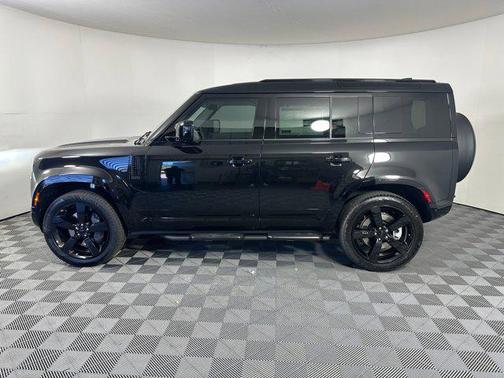 2026 Land Rover Defender P400 X-Dynamic SE