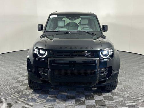 2026 Land Rover Defender P400 X-Dynamic SE