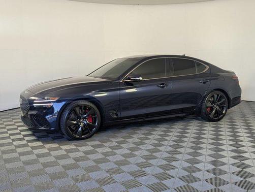 2023 Genesis G70 3.3T RWD