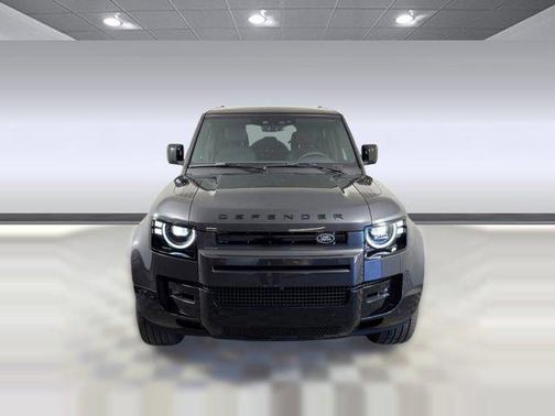 2026 Land Rover Defender P400 X-Dynamic SE