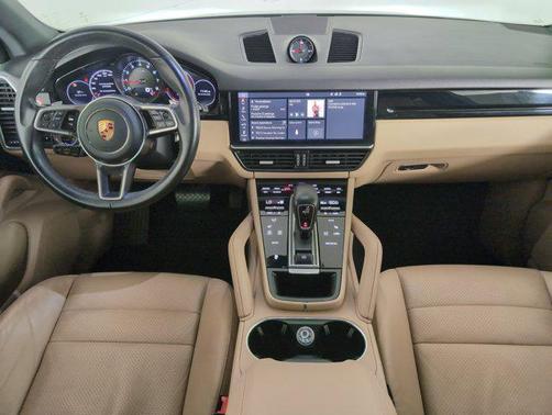 2019 Porsche Cayenne Base