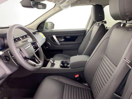 2025 Land Rover Discovery Sport S