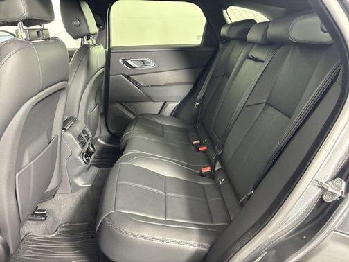 2025 Land Rover Range Rover Velar P400 Dynamic SE