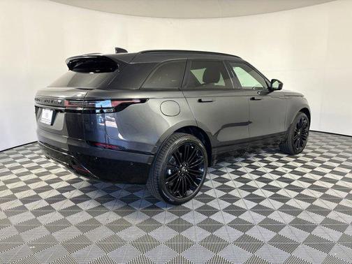 2025 Land Rover Range Rover Velar P400 Dynamic SE