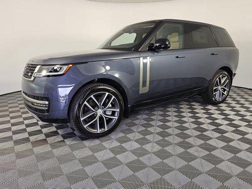 2025 Land Rover Range Rover P550e SE