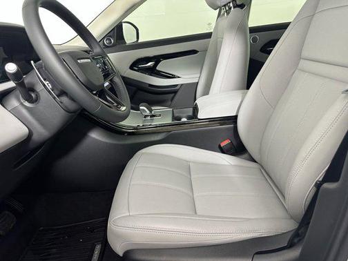 2025 Land Rover Range Rover Evoque Core S