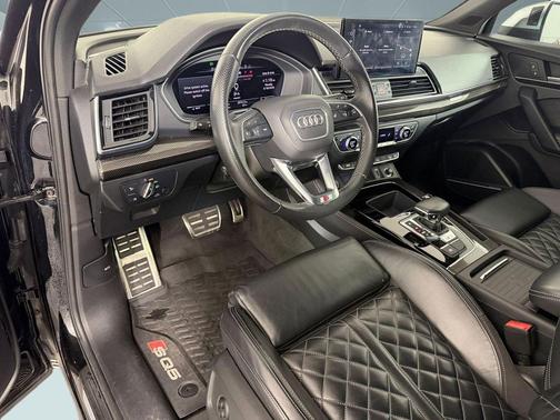 Mythos Black Metallic 2021 Audi SQ5 3.0T Premium Plus