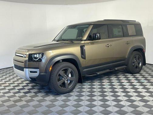 2025 Land Rover Defender 110 P400 S