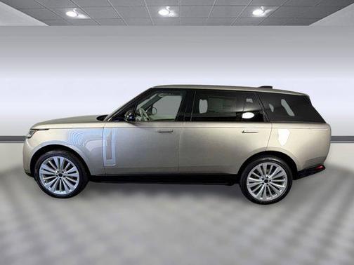 Batumi Gold Premium Metallic 2026 Land Rover Range Rover P530 Autobiography 7 Seat