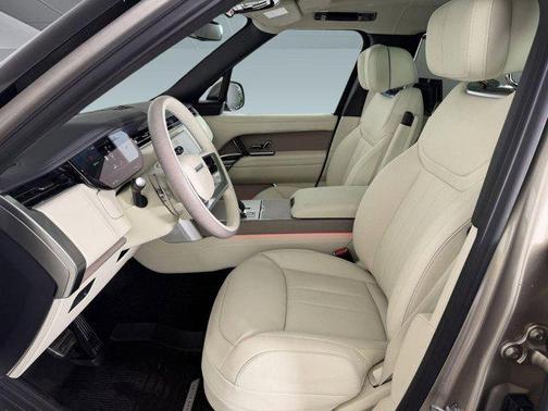 Batumi Gold Premium Metallic 2026 Land Rover Range Rover P530 Autobiography 7 Seat