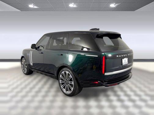 2025 Land Rover Range Rover P530 Autobiography