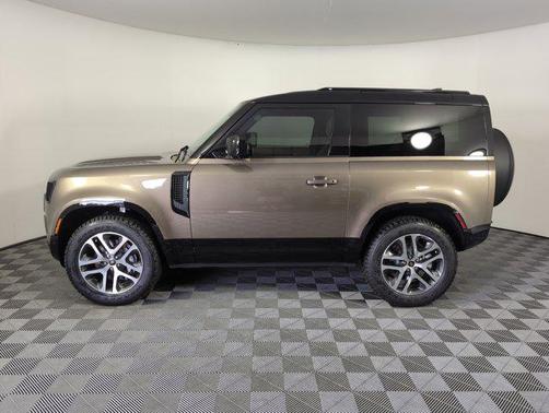 2025 Land Rover Defender 90 P400 X-Dynamic SE