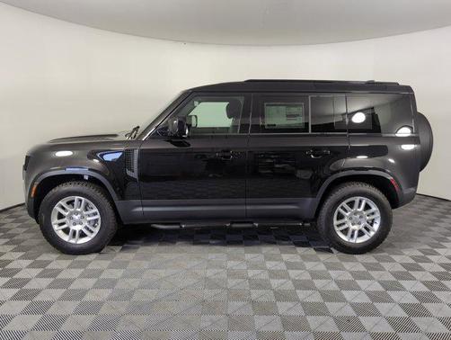 2025 Land Rover Defender 110 P300