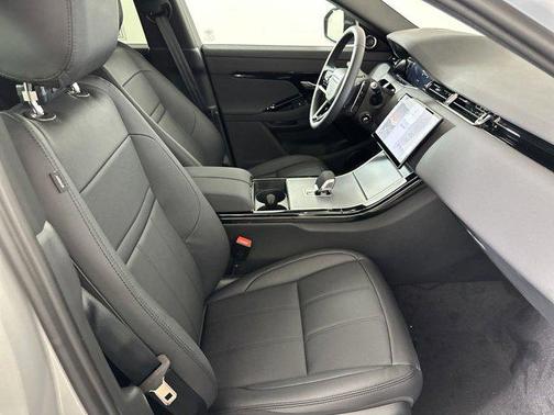 2025 Land Rover Range Rover Evoque Core S