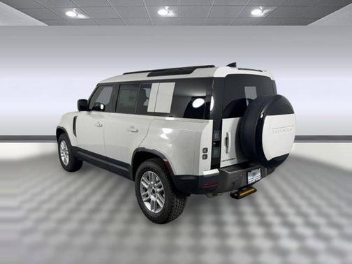 2026 Land Rover Defender P300 S