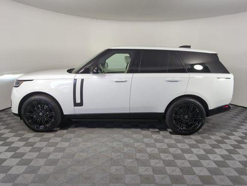 2025 Land Rover Range Rover P400 SE