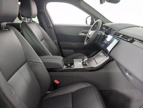 2026 Land Rover Range Rover Velar P400 Dynamic SE