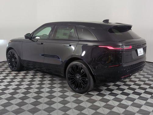 2026 Land Rover Range Rover Velar P400 Dynamic SE