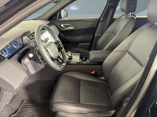 2026 Land Rover Range Rover Velar P400 Dynamic SE